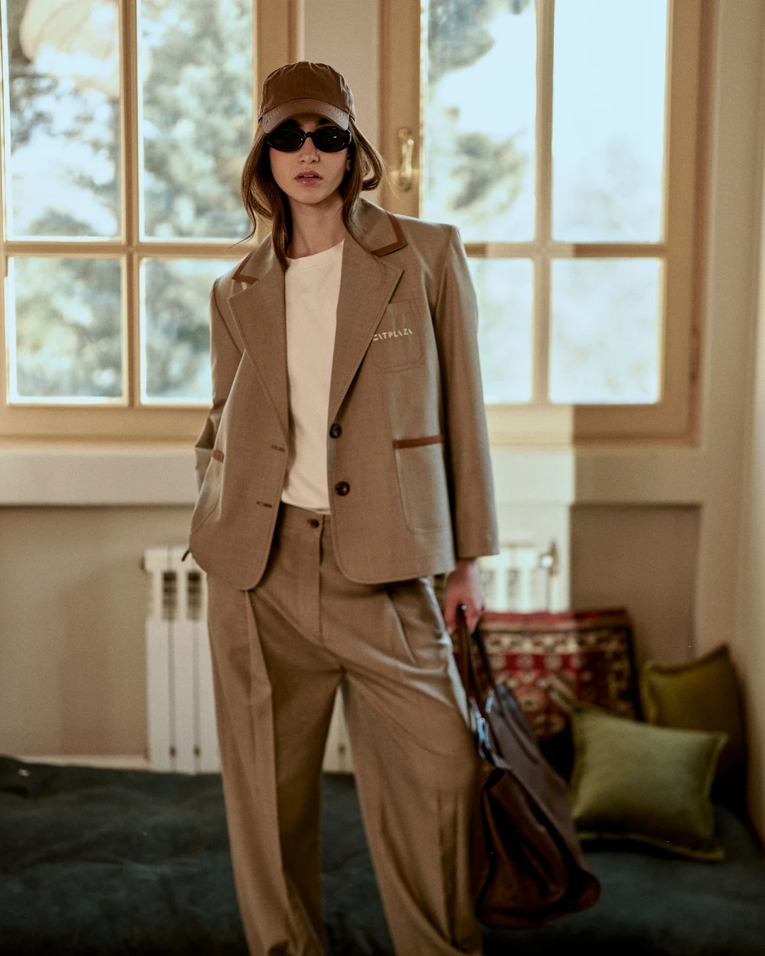 شلوار فاستوني با چرم دوزي