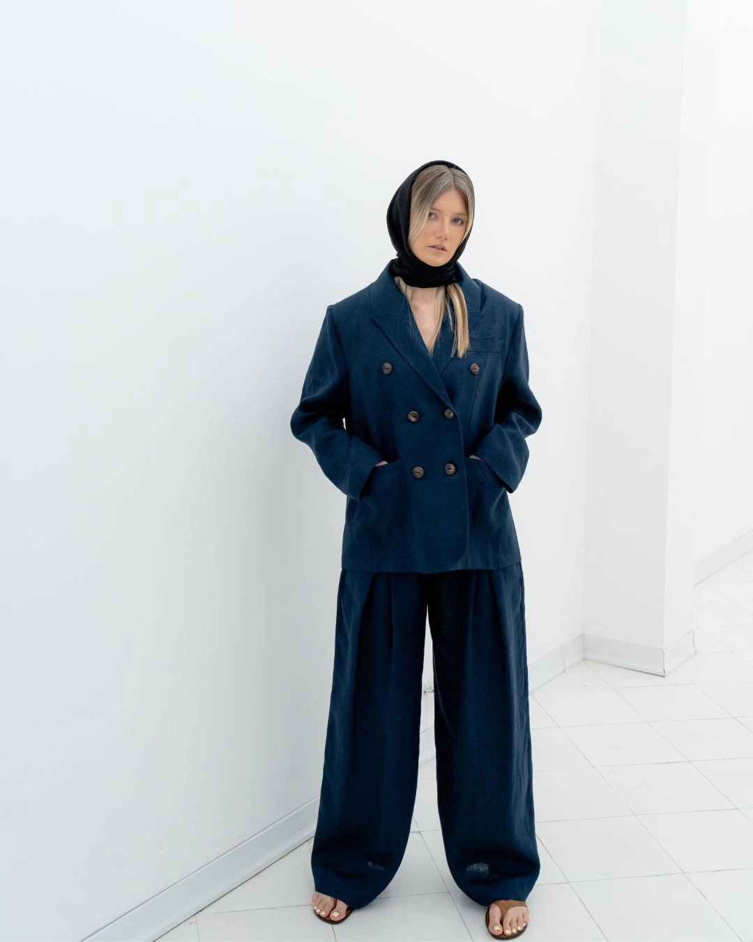 شلوار لينن ITLY با پيله دوقلو و فلش روي کمر